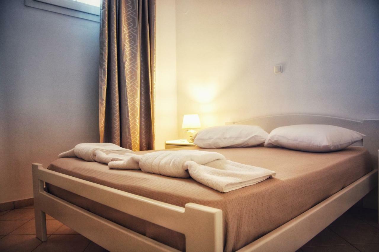 דירות Naxos City Albatross Seafront House מראה חיצוני תמונה