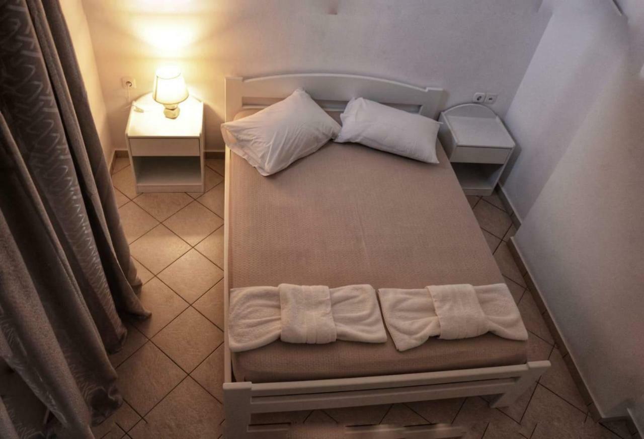 דירות Naxos City Albatross Seafront House מראה חיצוני תמונה